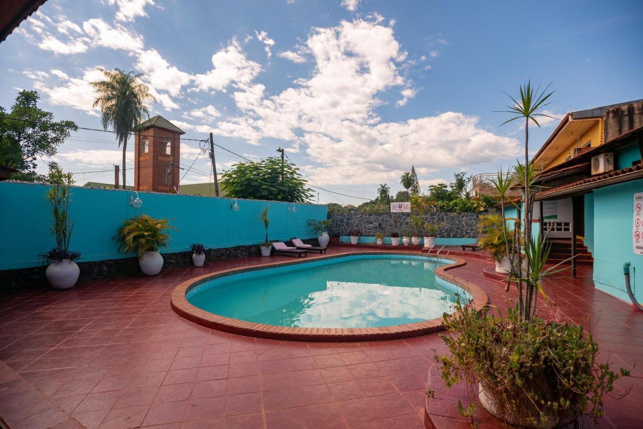 Hosteria Los Helechos Puerto Iguazu Exterior photo