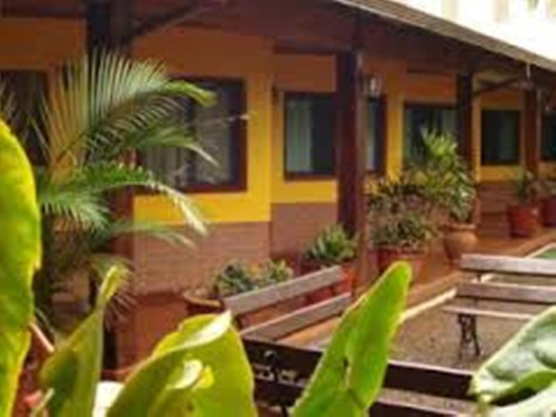 Hosteria Los Helechos Puerto Iguazu Exterior photo