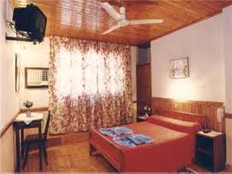 Hosteria Los Helechos Puerto Iguazu Exterior photo
